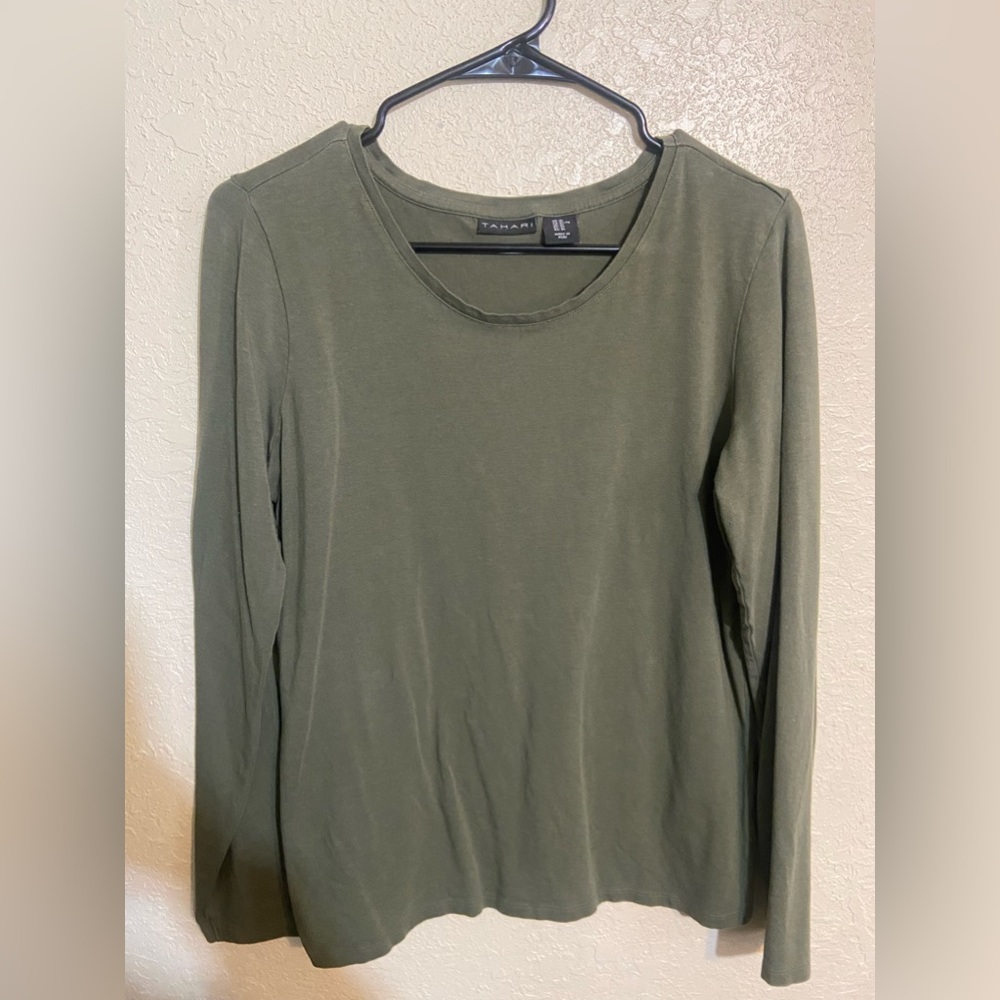 Tahari dress xL olive green